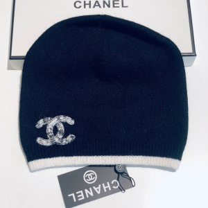 Шапка Chanel B1029