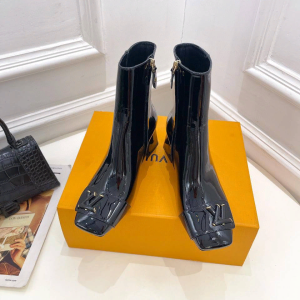 Ботинки Louis Vuitton F1820