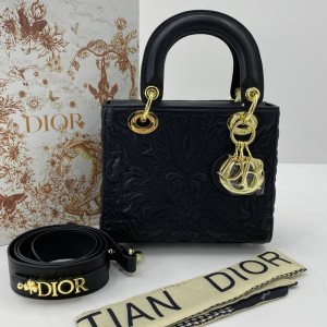 Сумка Christian Dior Lady D-Lite K2751