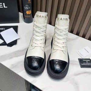 Ботинки Chanel B1950
