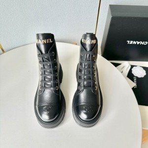 Ботинки Chanel F2464