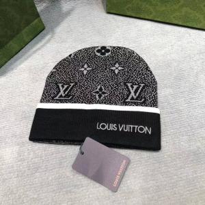 Шапка Louis Vuitton B1164